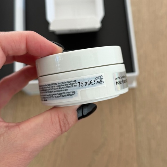 Redken Acidic Bonding Concentrate Hair Bandage Balm - Picture 7 of 8